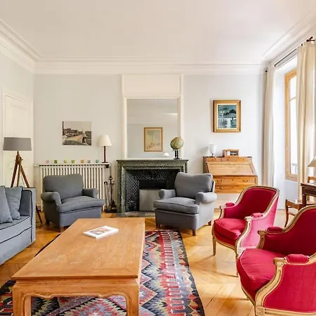 Appartamento Chic Parisien, Parc Monceau *