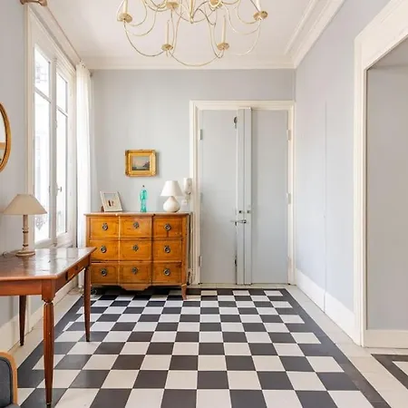 Appartamento Chic Parisien, Parc Monceau *